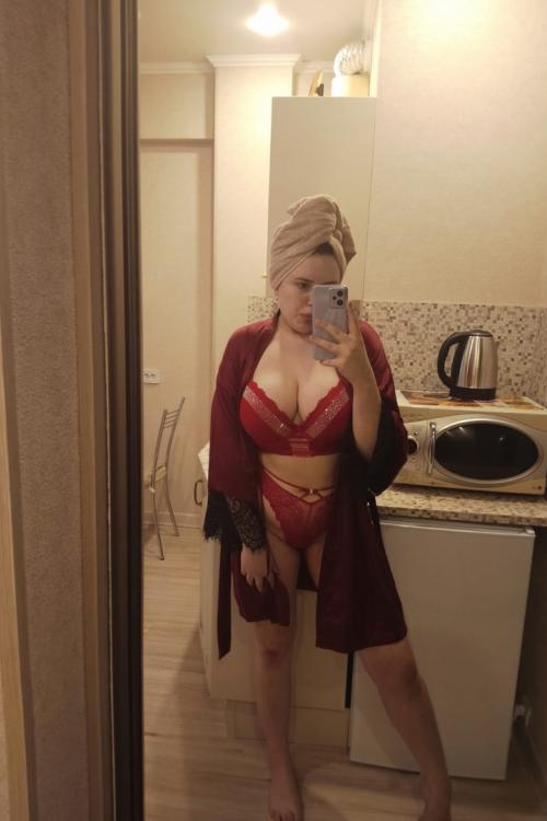 Проститутка Ангелина, Питера у метро Улица Дыбенко